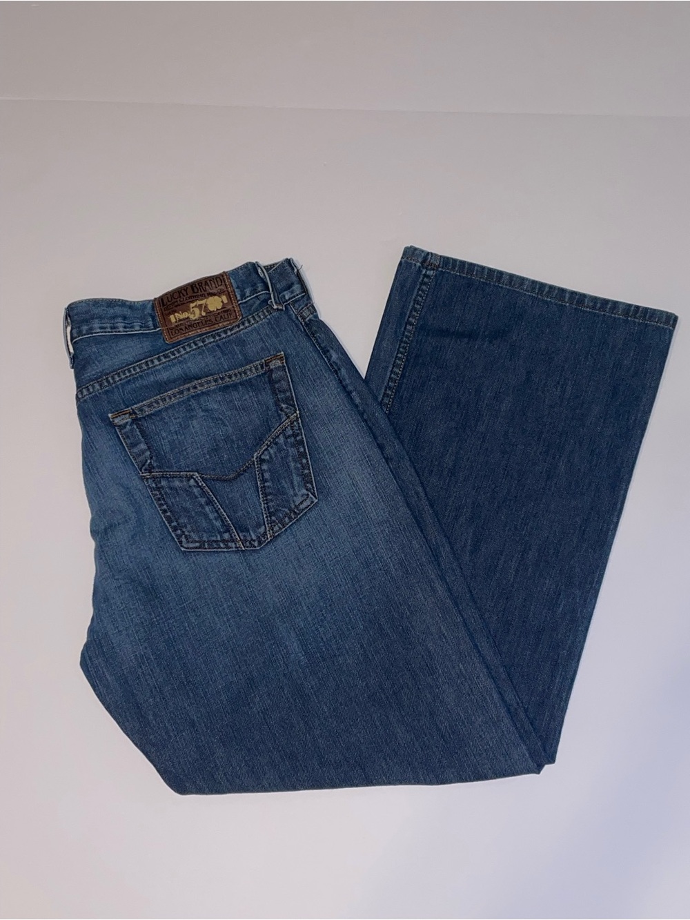 Vintage Lucky Brand Jeans Mens 36 Short Made in USA Blue Denim Y2K Dungarees